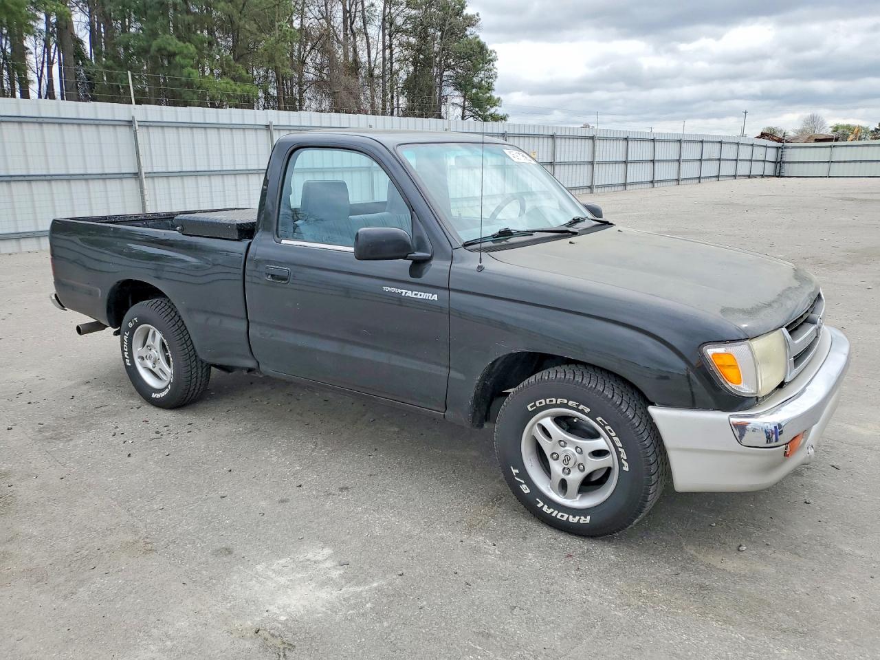 1999 TOYOTA TACOMA BASE photo 4