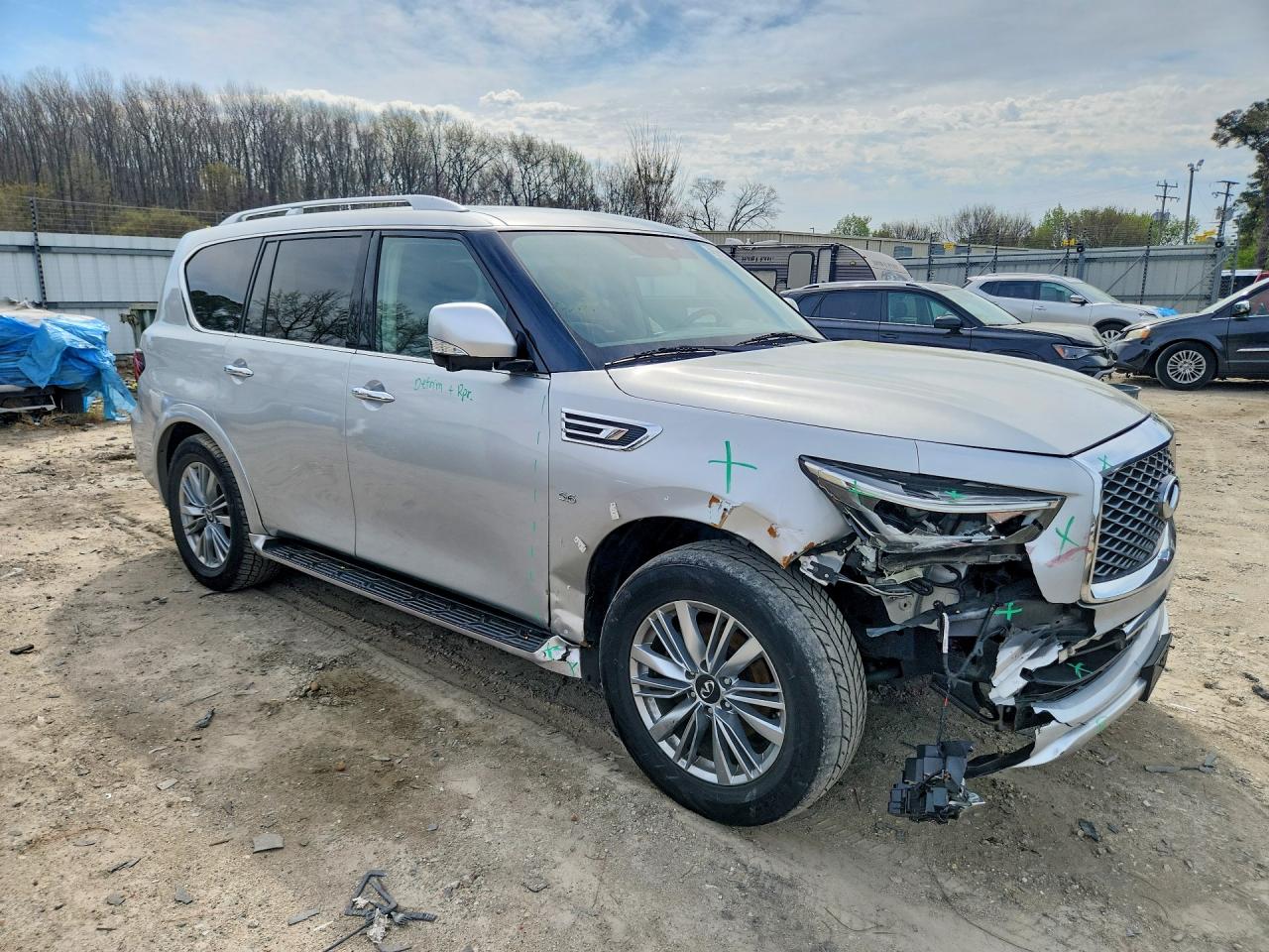 2020 INFINITI QX80 LUXE photo 10