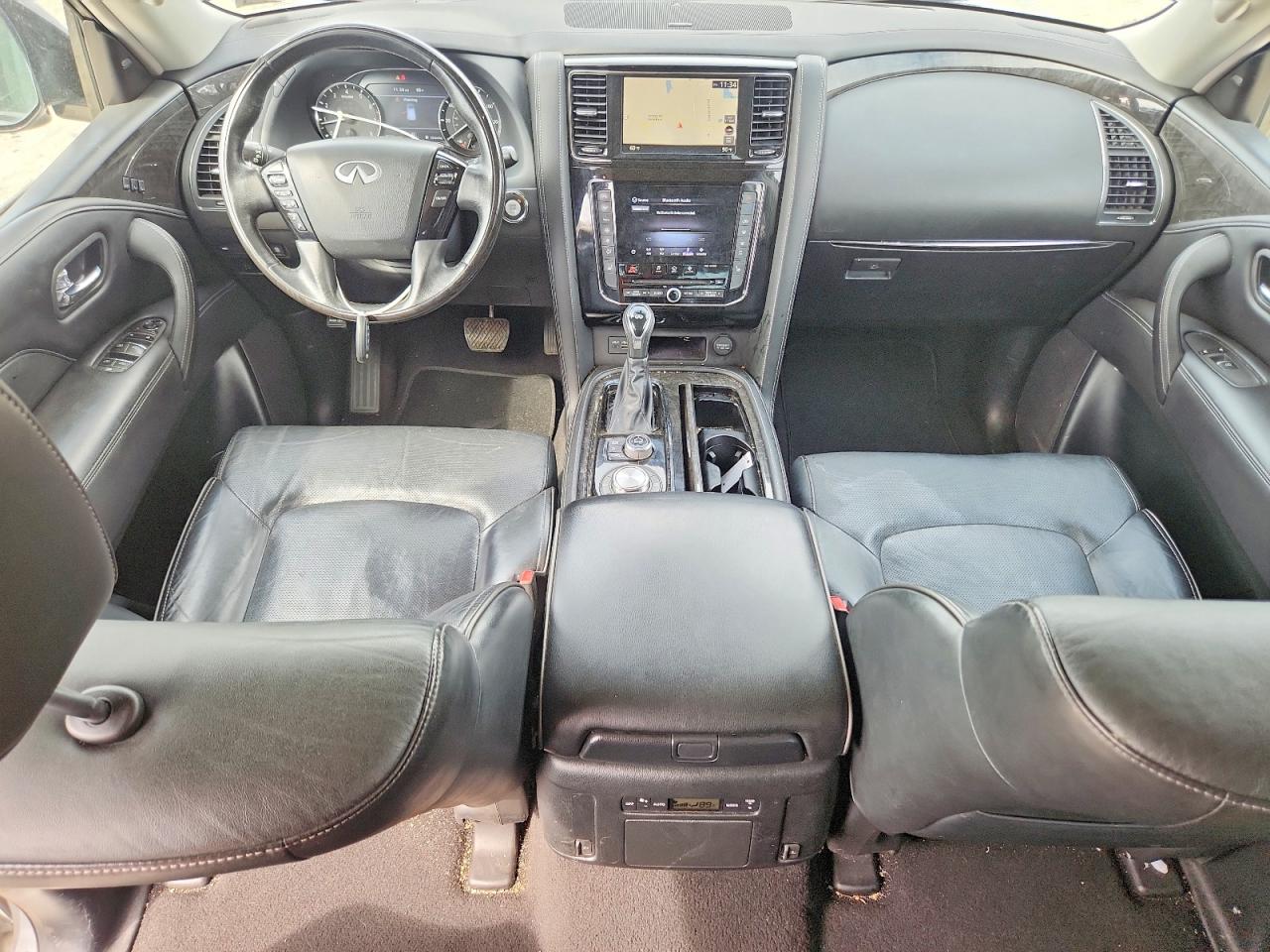 2020 INFINITI QX80 LUXE photo 22