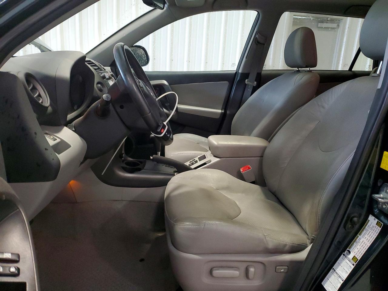 2011 TOYOTA RAV4 LIMITED photo 19