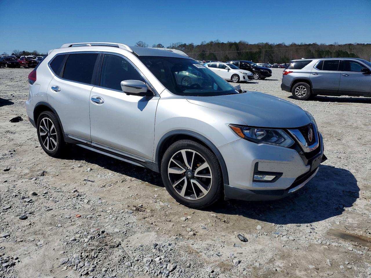 2019 NISSAN ROGUE SL photo 4