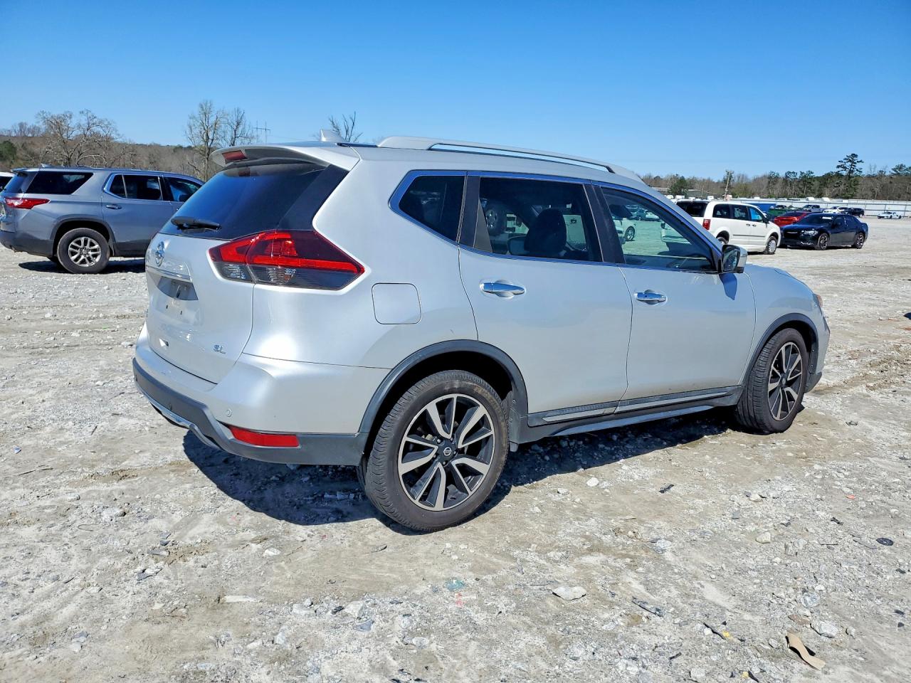 2019 NISSAN ROGUE SL photo 3