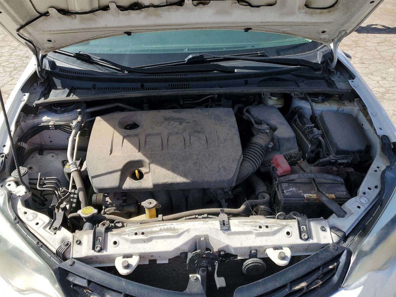 2014 TOYOTA COROLLA S PLUS photo 11