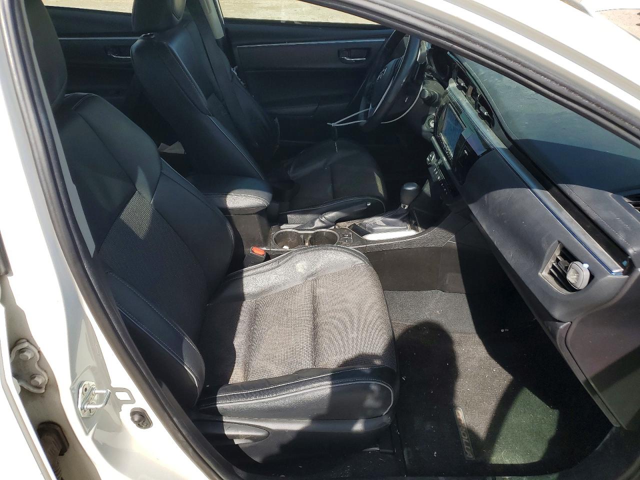 2014 TOYOTA COROLLA S PLUS photo 7