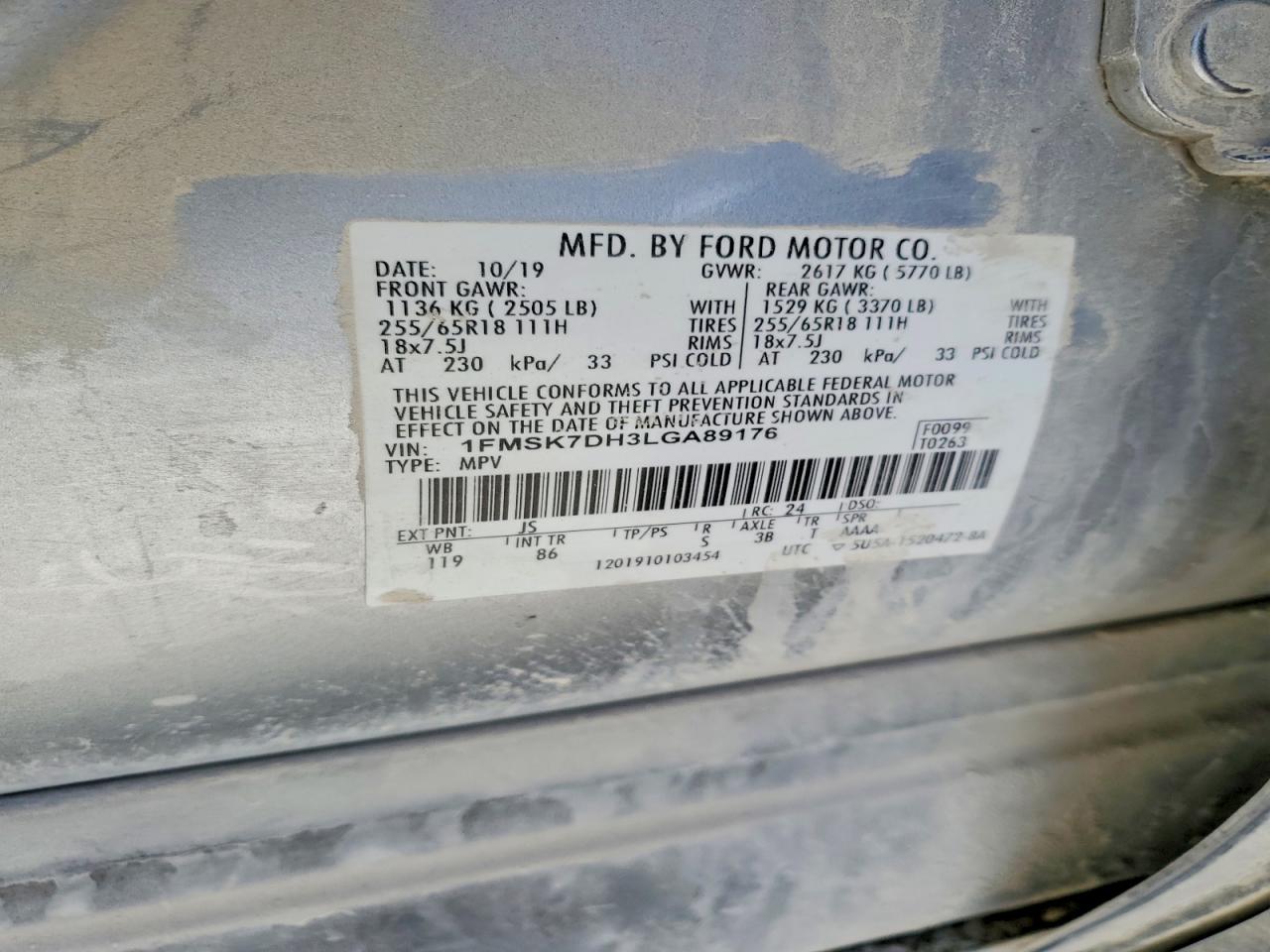 2020 FORD EXPLORER XLT photo 25