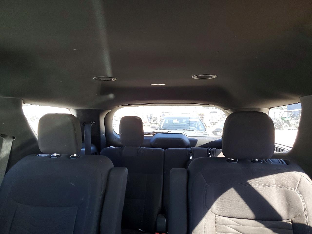 2020 FORD EXPLORER XLT photo 19