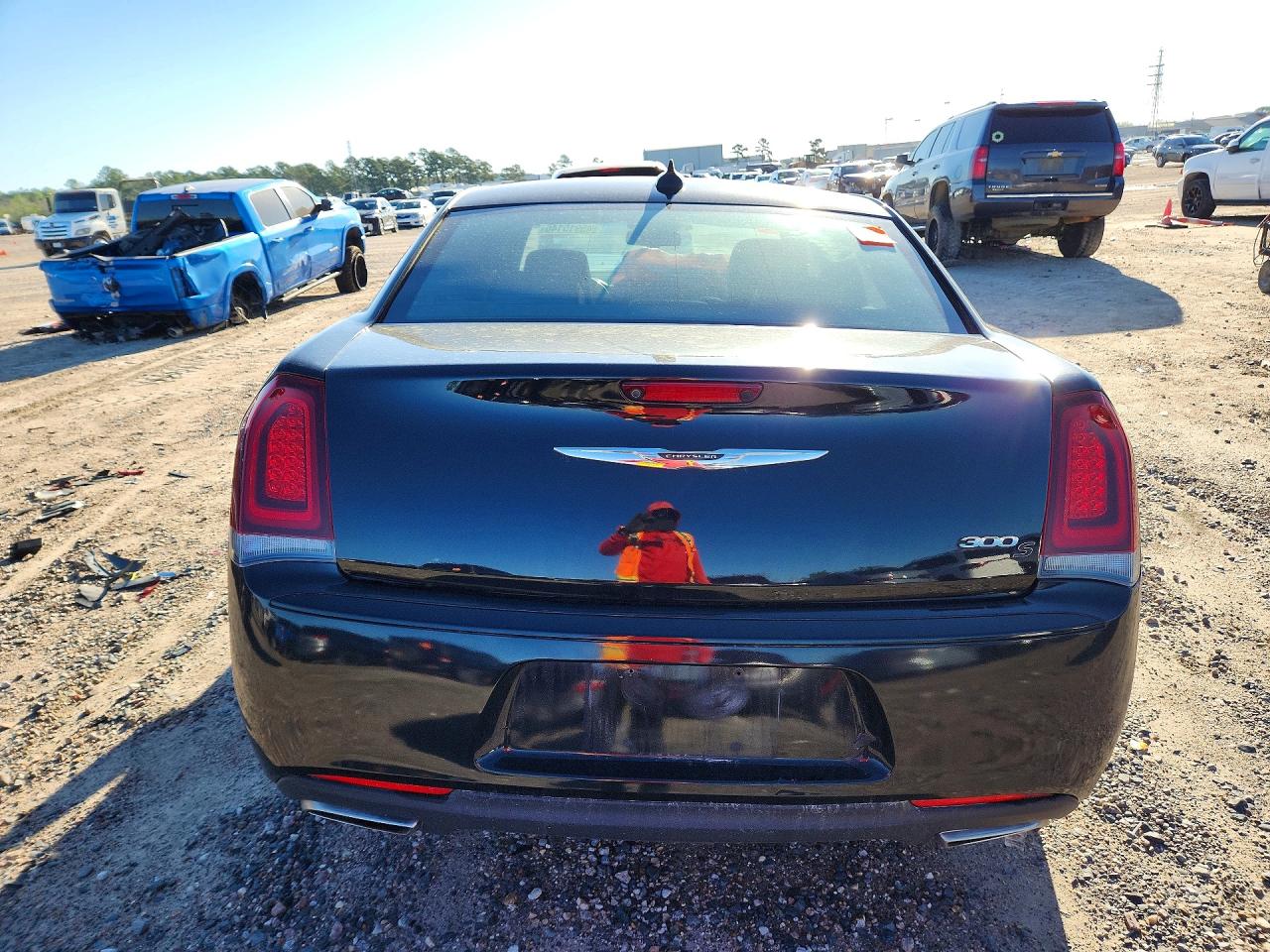 2019 CHRYSLER 300 S photo 6
