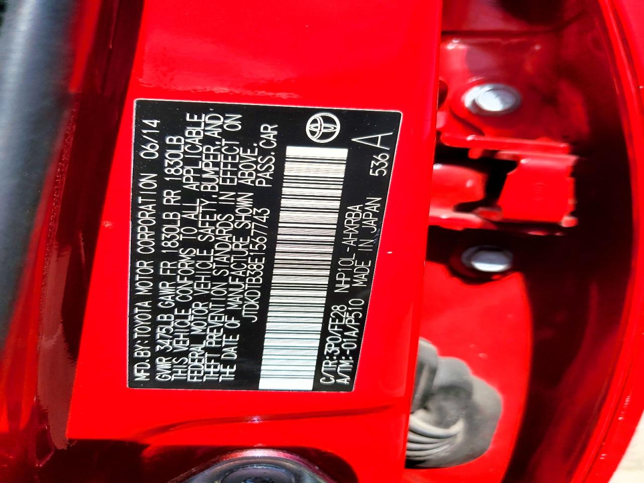 2014 TOYOTA PRIUS C ONE photo 12