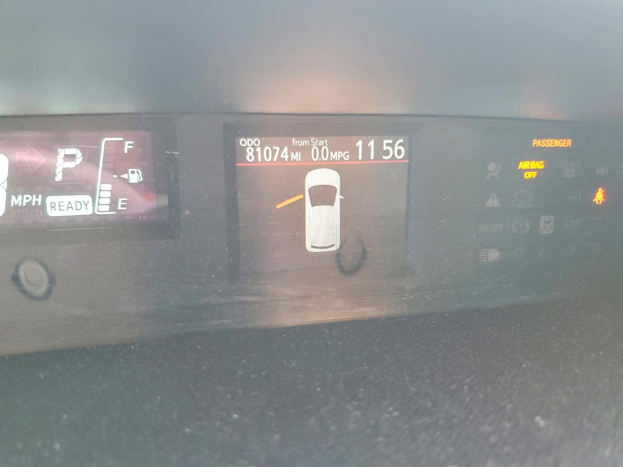 2014 TOYOTA PRIUS C ONE photo 9