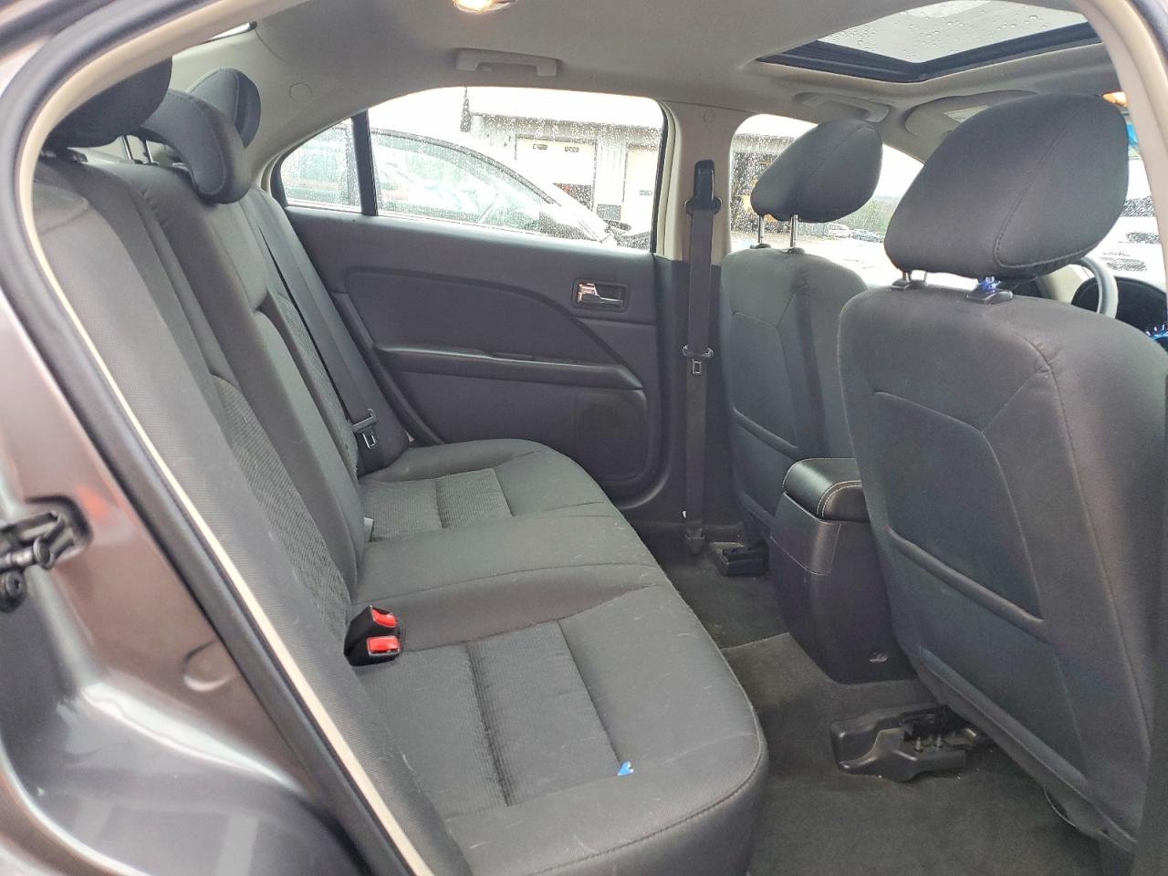2011 FORD FUSION SE photo 28