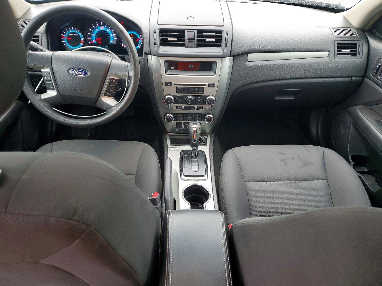 2011 FORD FUSION SE photo 22