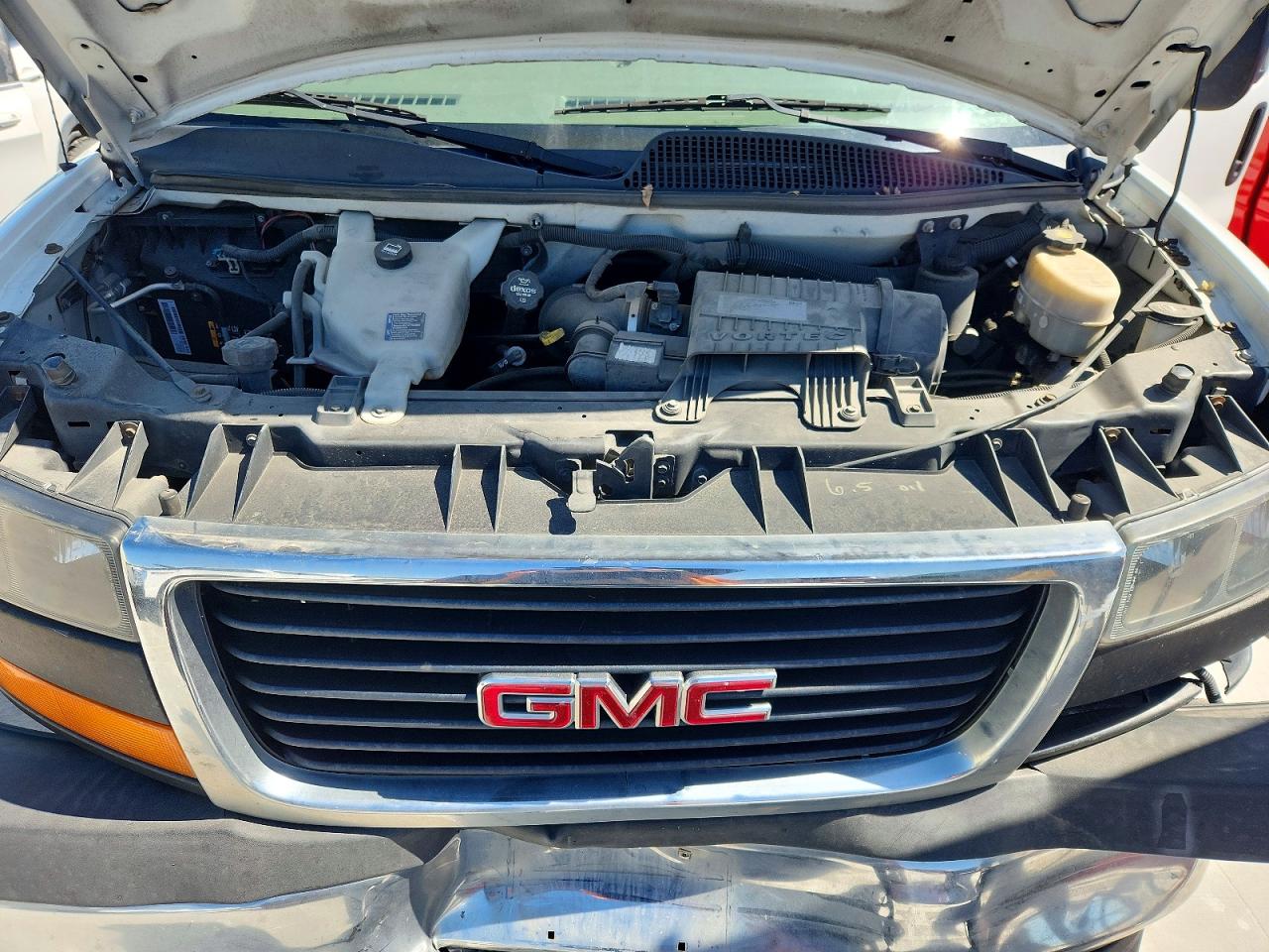 2017 GMC SAVANA G2500 photo 12