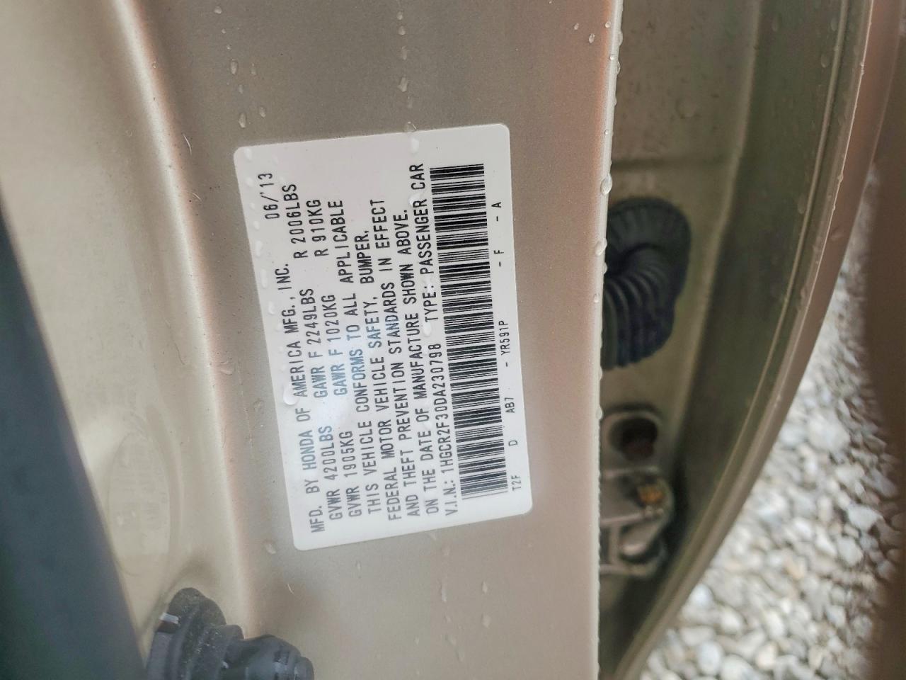 2013 HONDA ACCORD LX photo 34