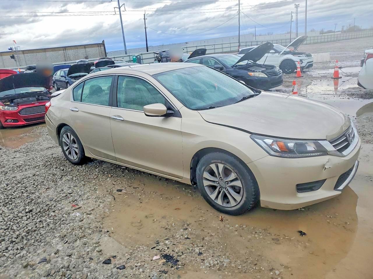 2013 HONDA ACCORD LX photo 10