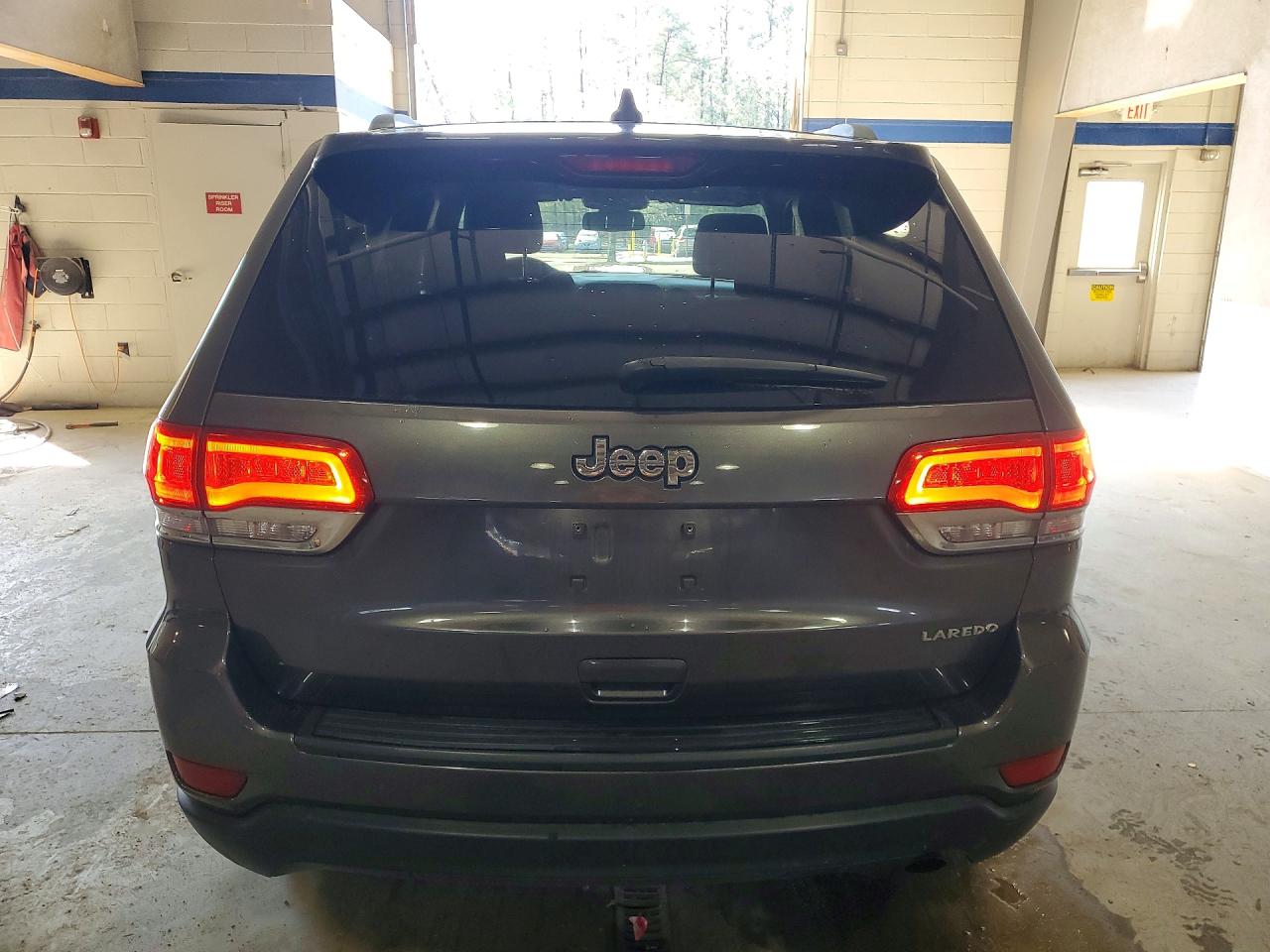 2014 JEEP GRAND CHEROKEE LAREDO photo 11