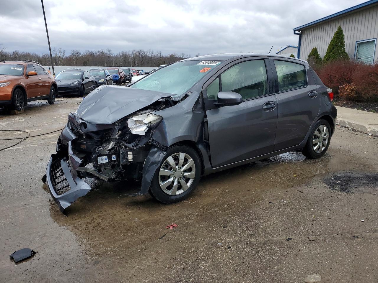 2013 TOYOTA YARIS