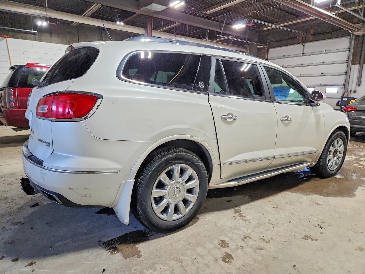 2015 BUICK ENCLAVE photo 3