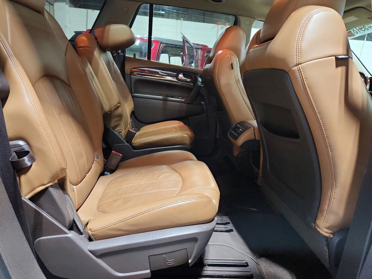 2015 BUICK ENCLAVE photo 11