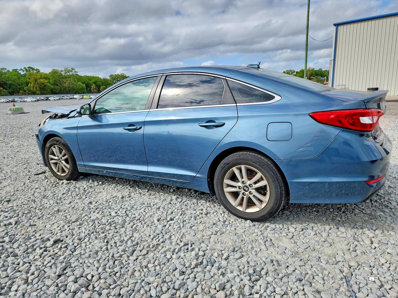 2015 HYUNDAI SONATA SE photo 4