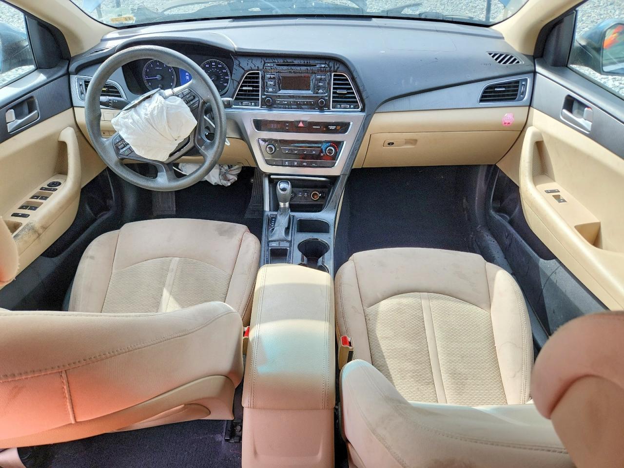 2015 HYUNDAI SONATA SE photo 22