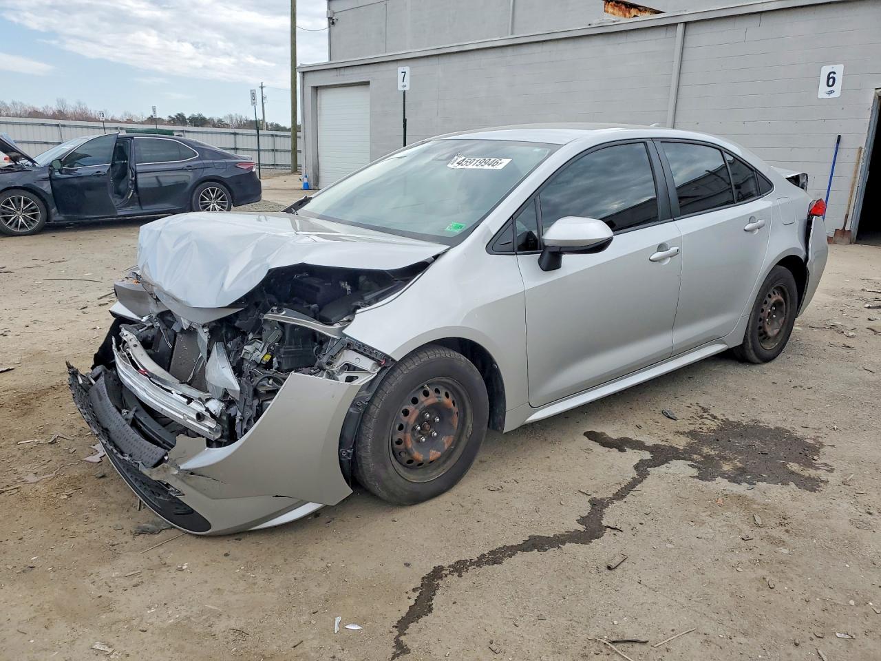 2021 TOYOTA COROLLA