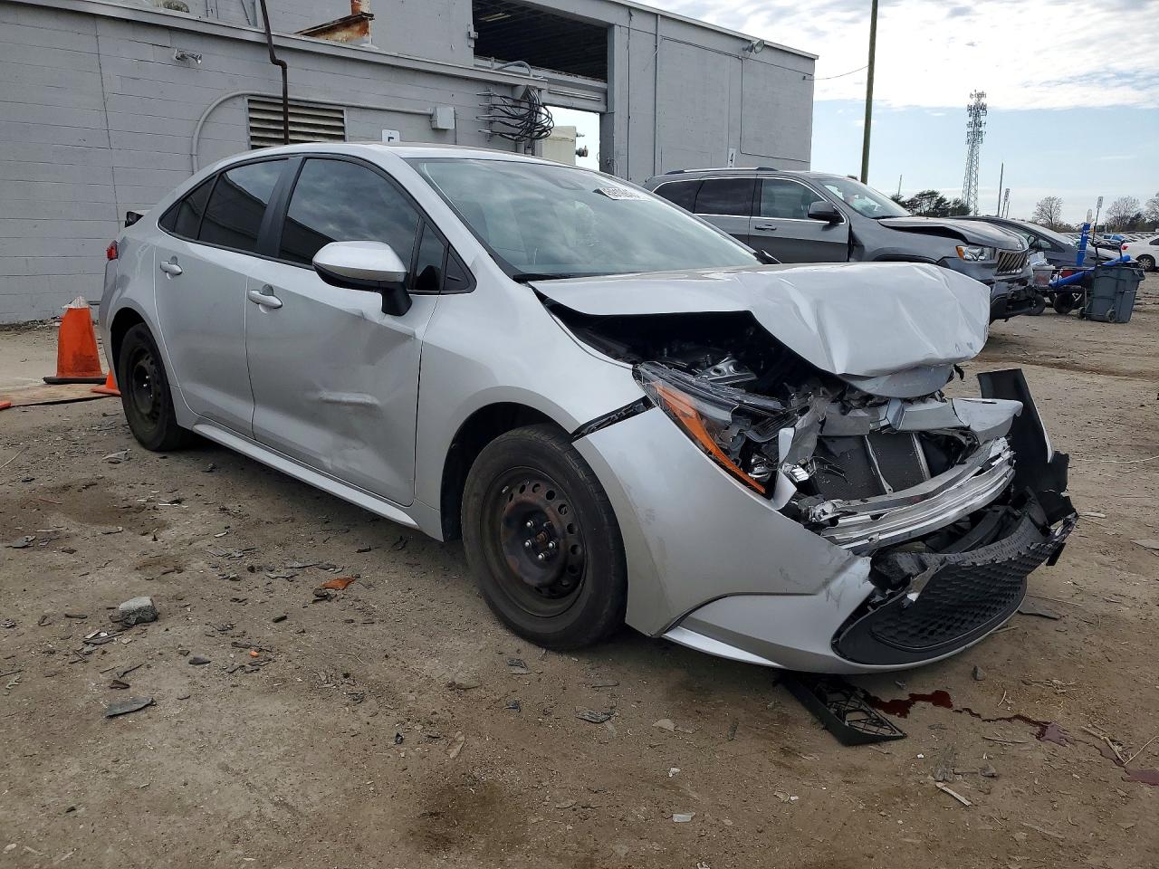 2021 TOYOTA COROLLA LE photo 4