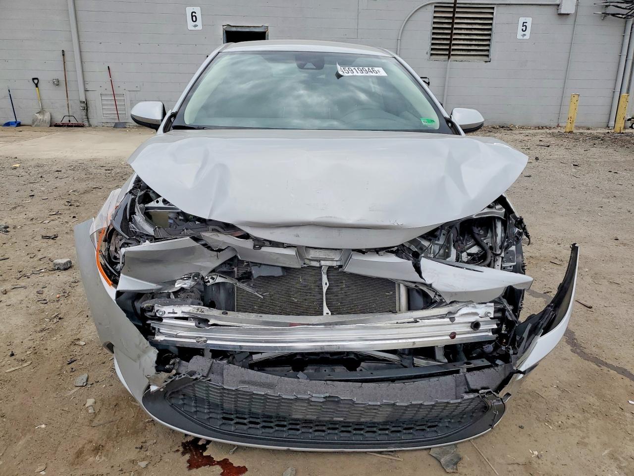 2021 TOYOTA COROLLA LE photo 5