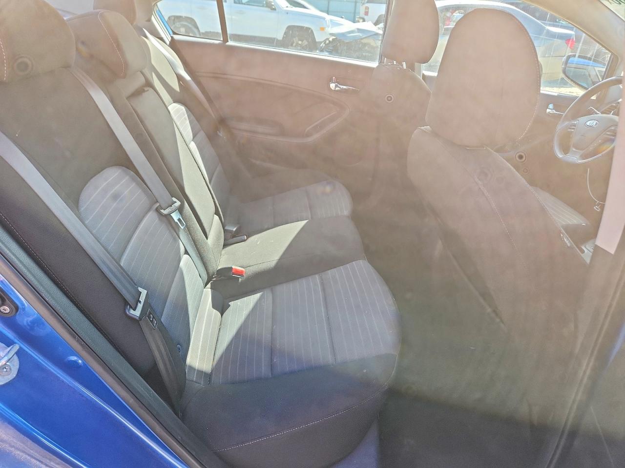 2015 KIA FORTE EX photo 28