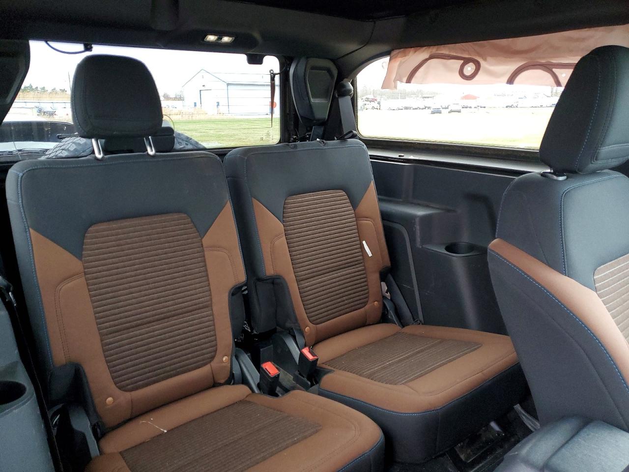 2021 FORD BRONCO BASE photo 31