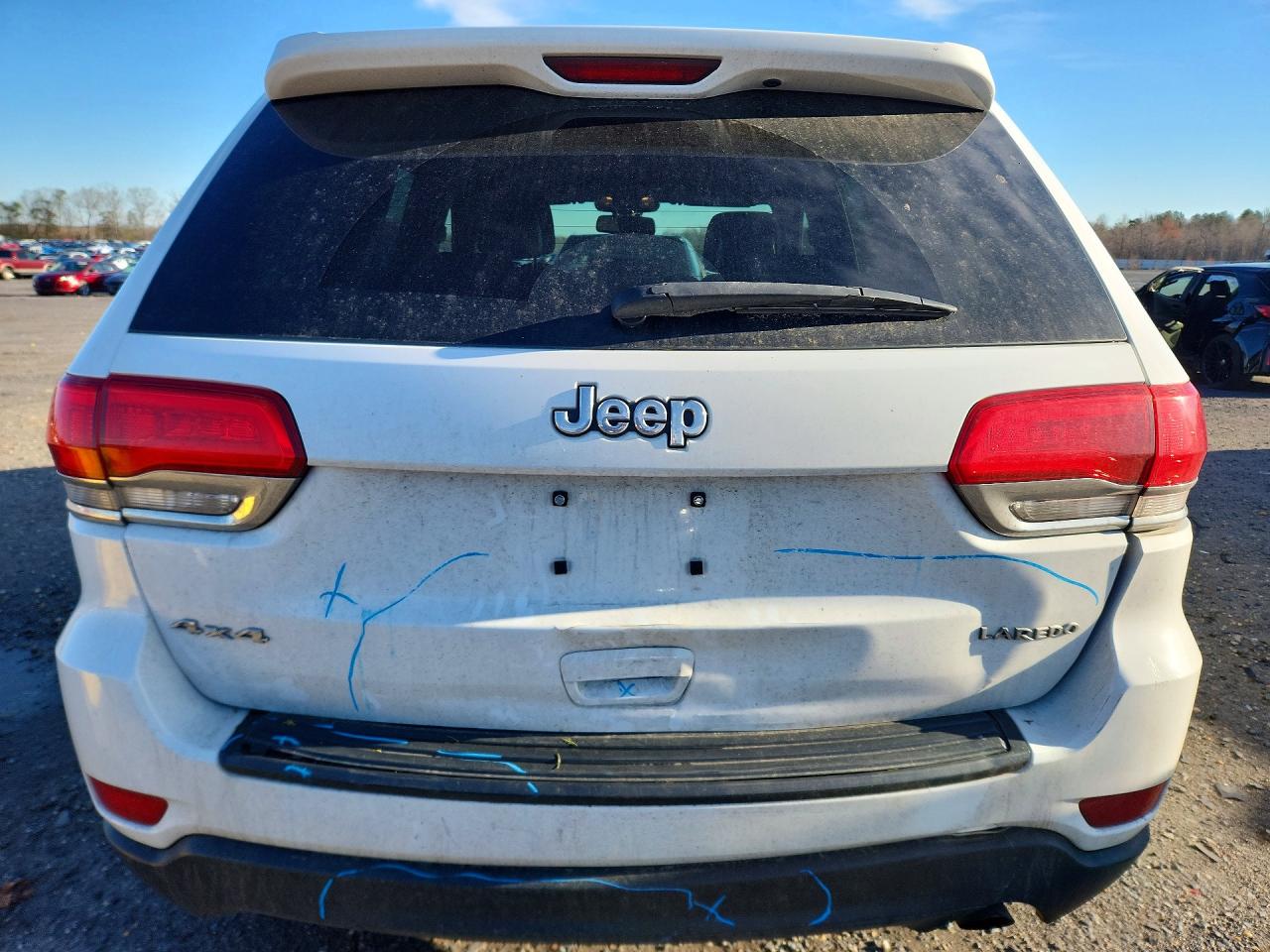 2015 JEEP GRAND CHEROKEE LAREDO photo 11