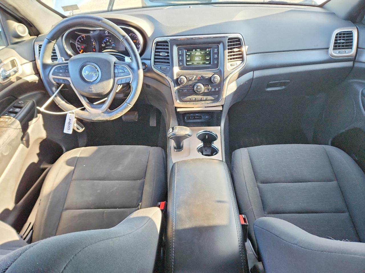 2015 JEEP GRAND CHEROKEE LAREDO photo 15