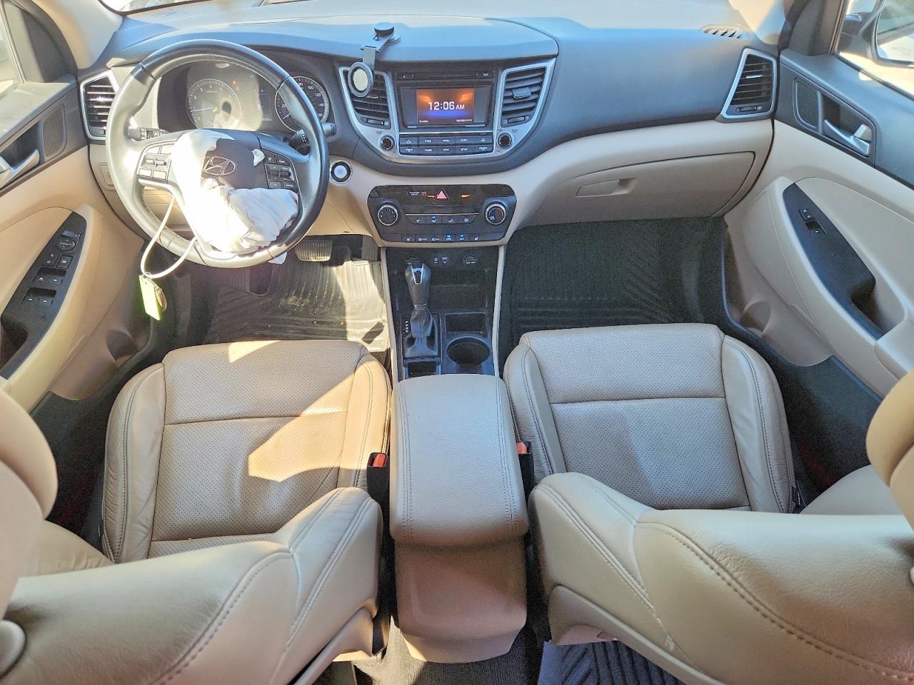 2016 HYUNDAI TUCSON SPORT photo 15