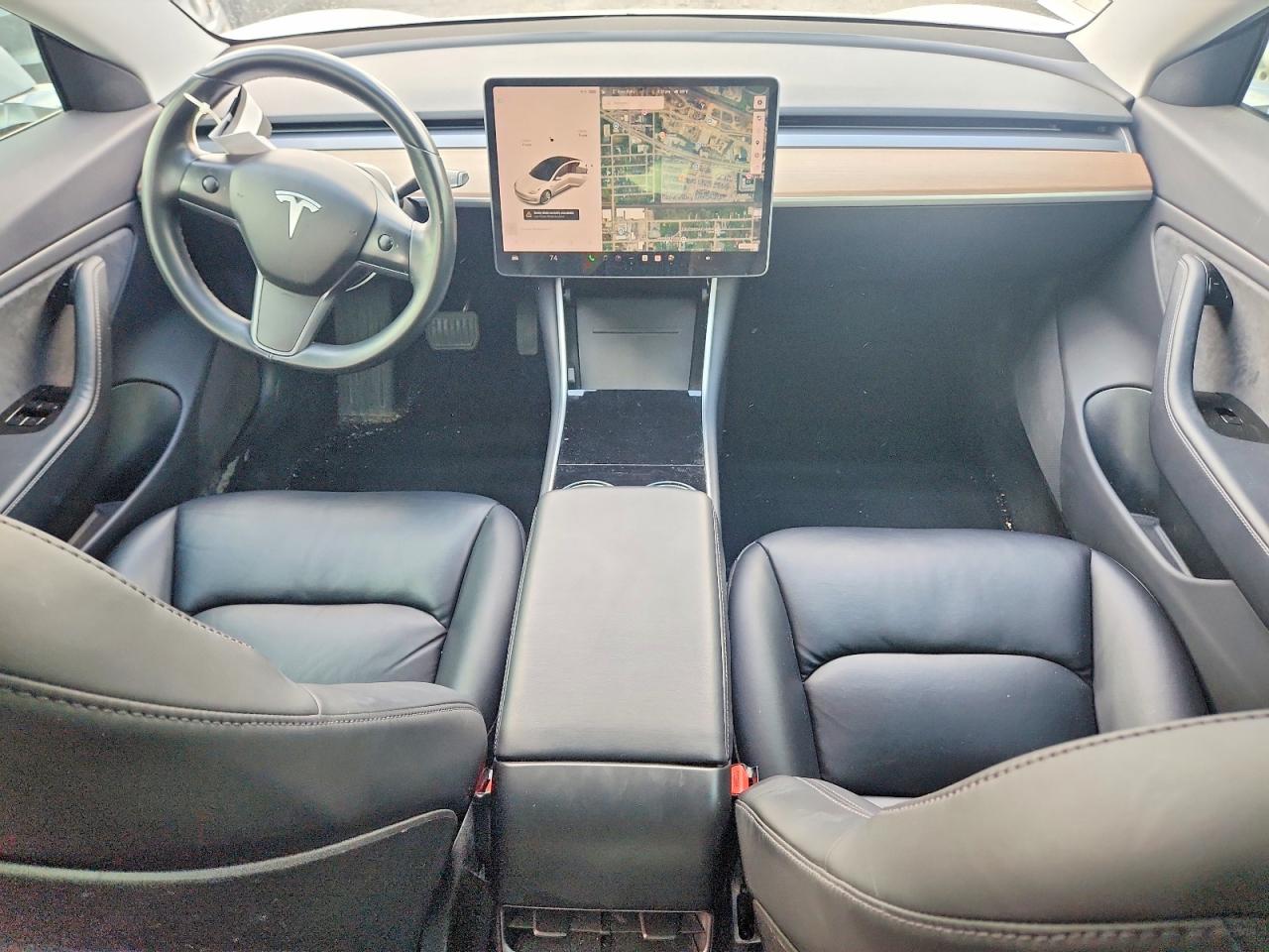 2018 TESLA MODEL 3 photo 8