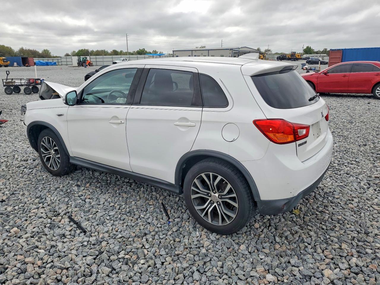 2017 MITSUBISHI OUTLANDER SPORT ES photo 4