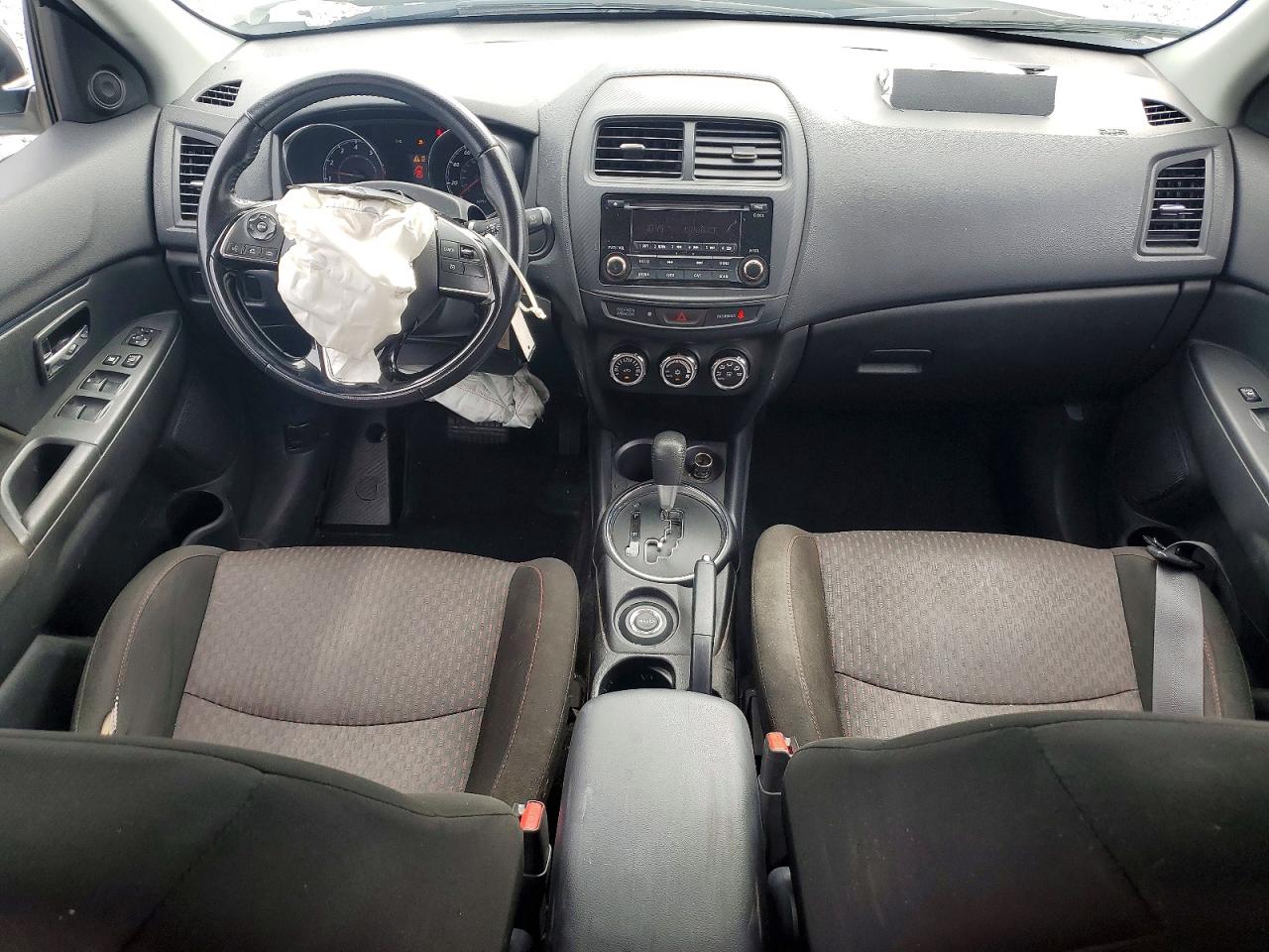 2017 MITSUBISHI OUTLANDER SPORT ES photo 22