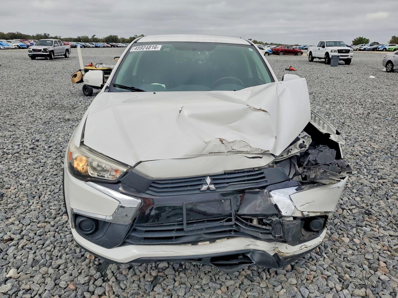 2017 MITSUBISHI OUTLANDER SPORT ES photo 13