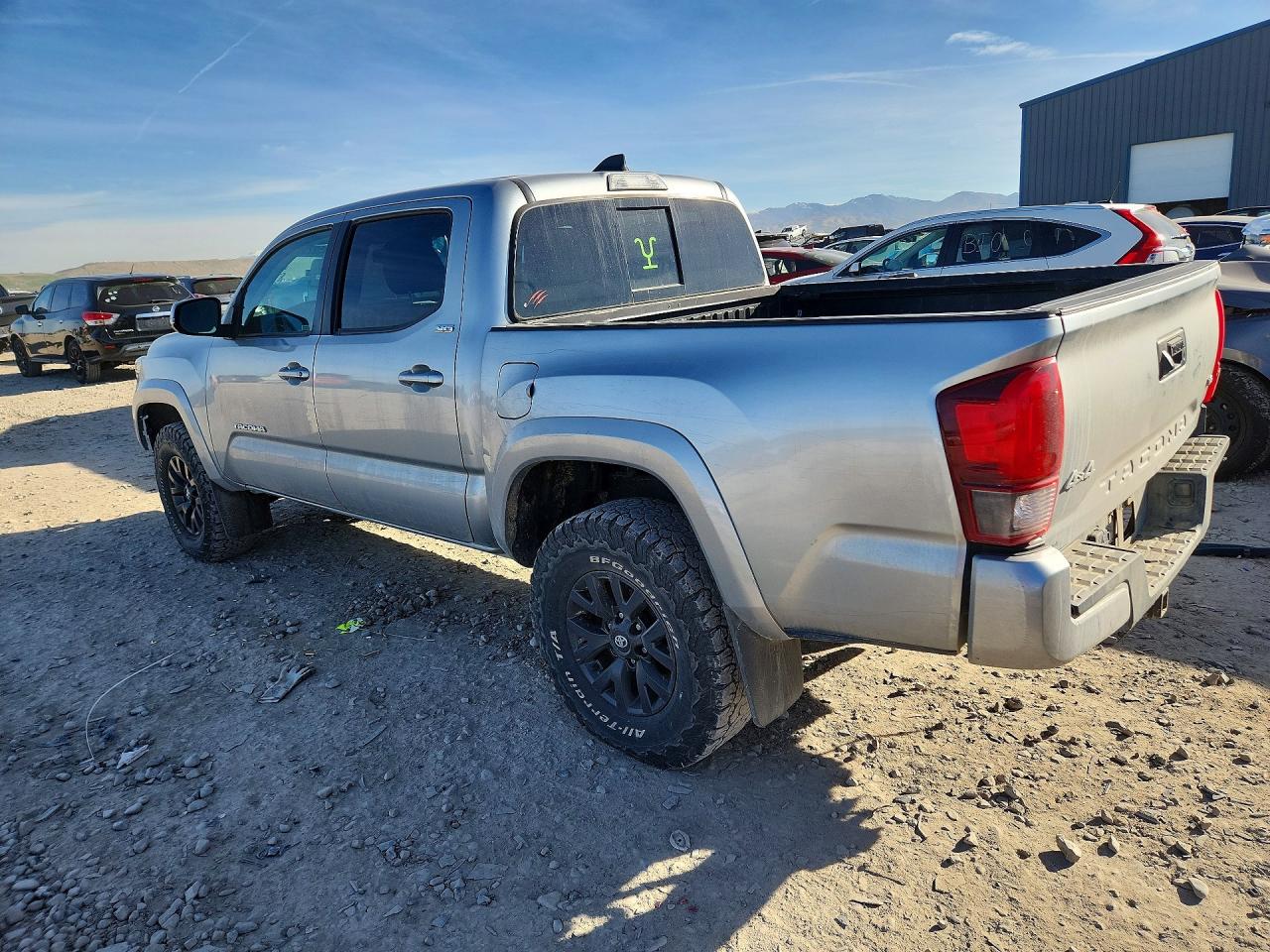 2022 TOYOTA TACOMA SR5 V6 photo 2