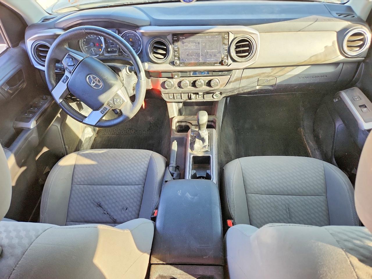 2022 TOYOTA TACOMA SR5 V6 photo 8