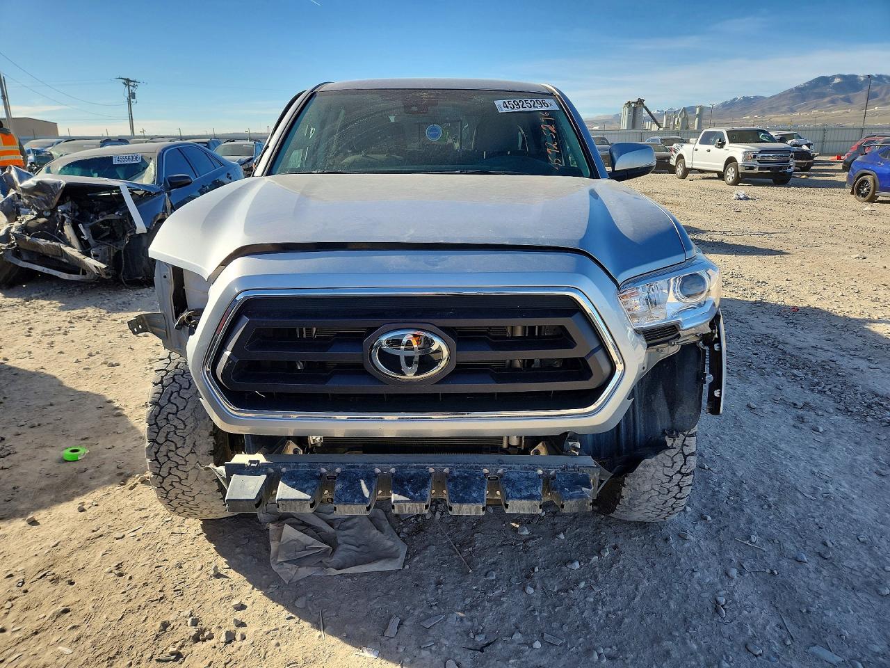 2022 TOYOTA TACOMA SR5 V6 photo 5