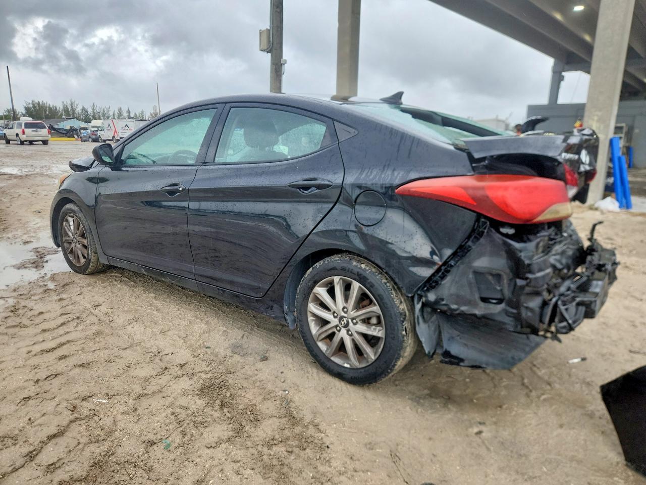 2014 HYUNDAI ELANTRA SE photo 3