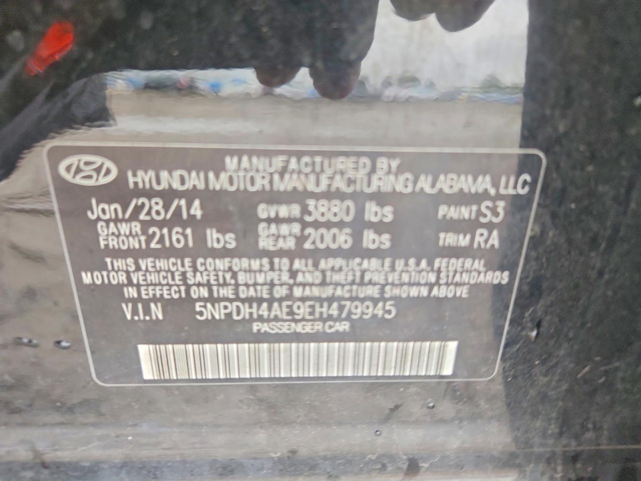 2014 HYUNDAI ELANTRA SE photo 25