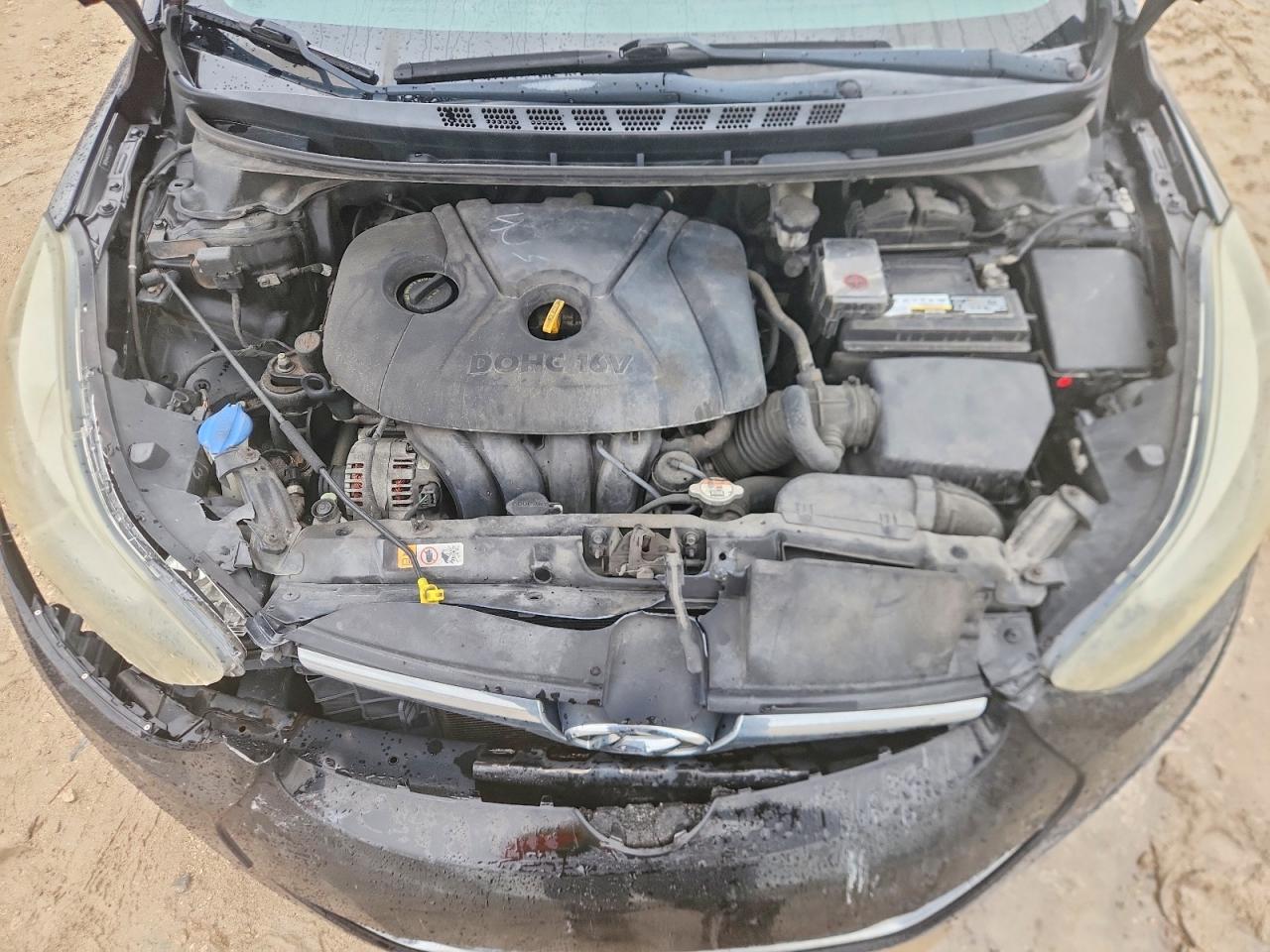 2014 HYUNDAI ELANTRA SE photo 21