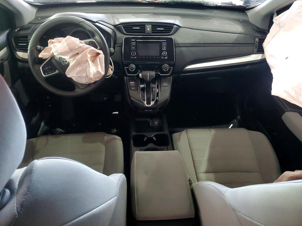 2018 HONDA CR-V LX photo 8