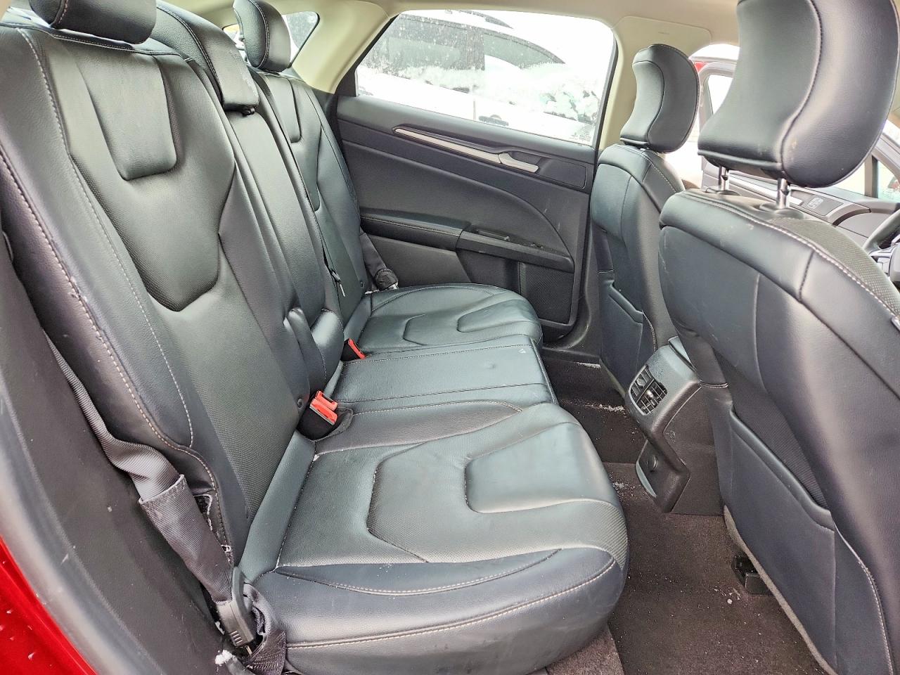 2019 FORD FUSION TITANIUM photo 28