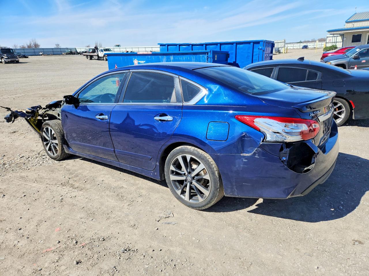 2017 NISSAN ALTIMA 2.5 SR photo 3