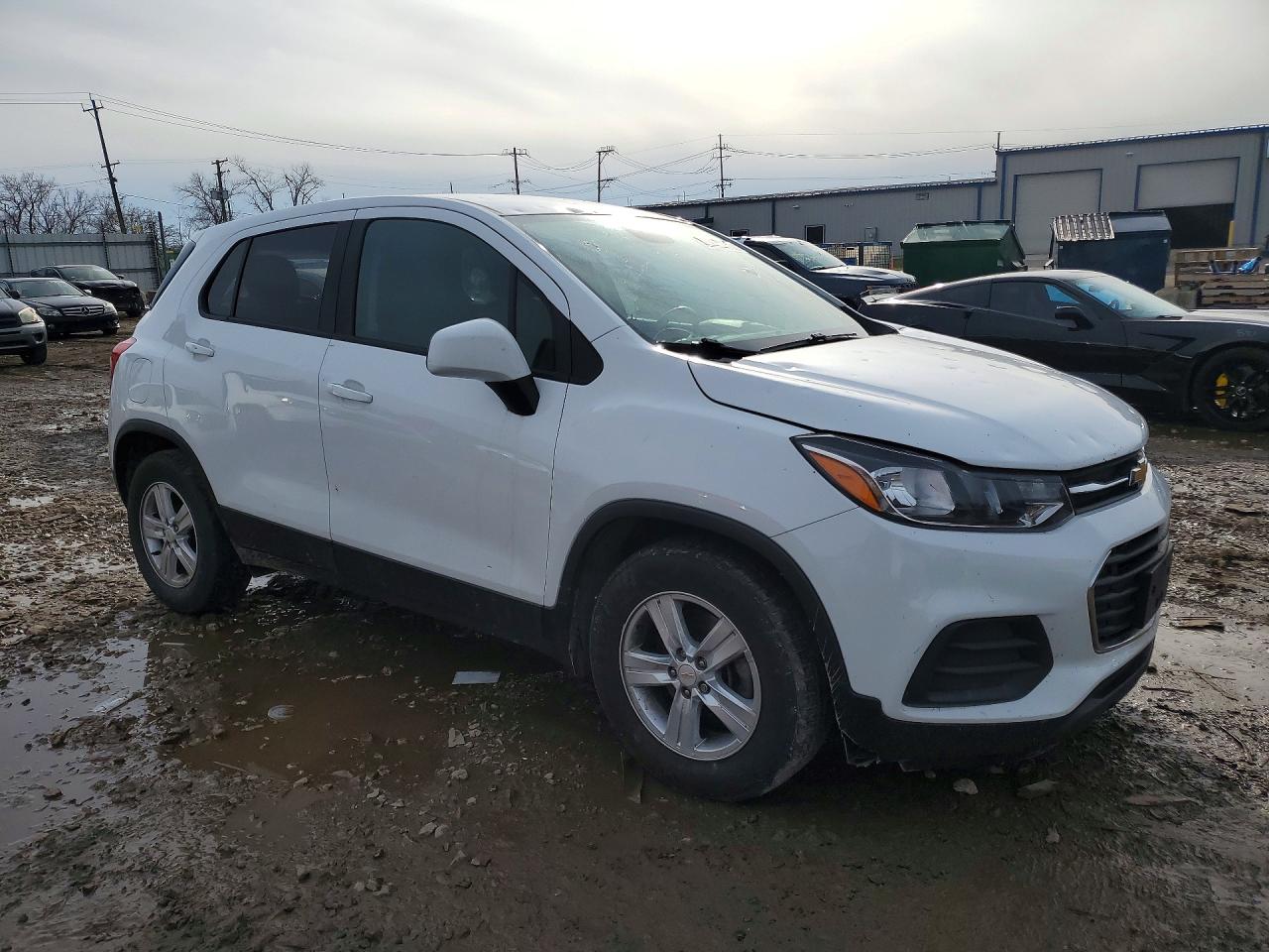 2020 CHEVROLET TRAX LS photo 7