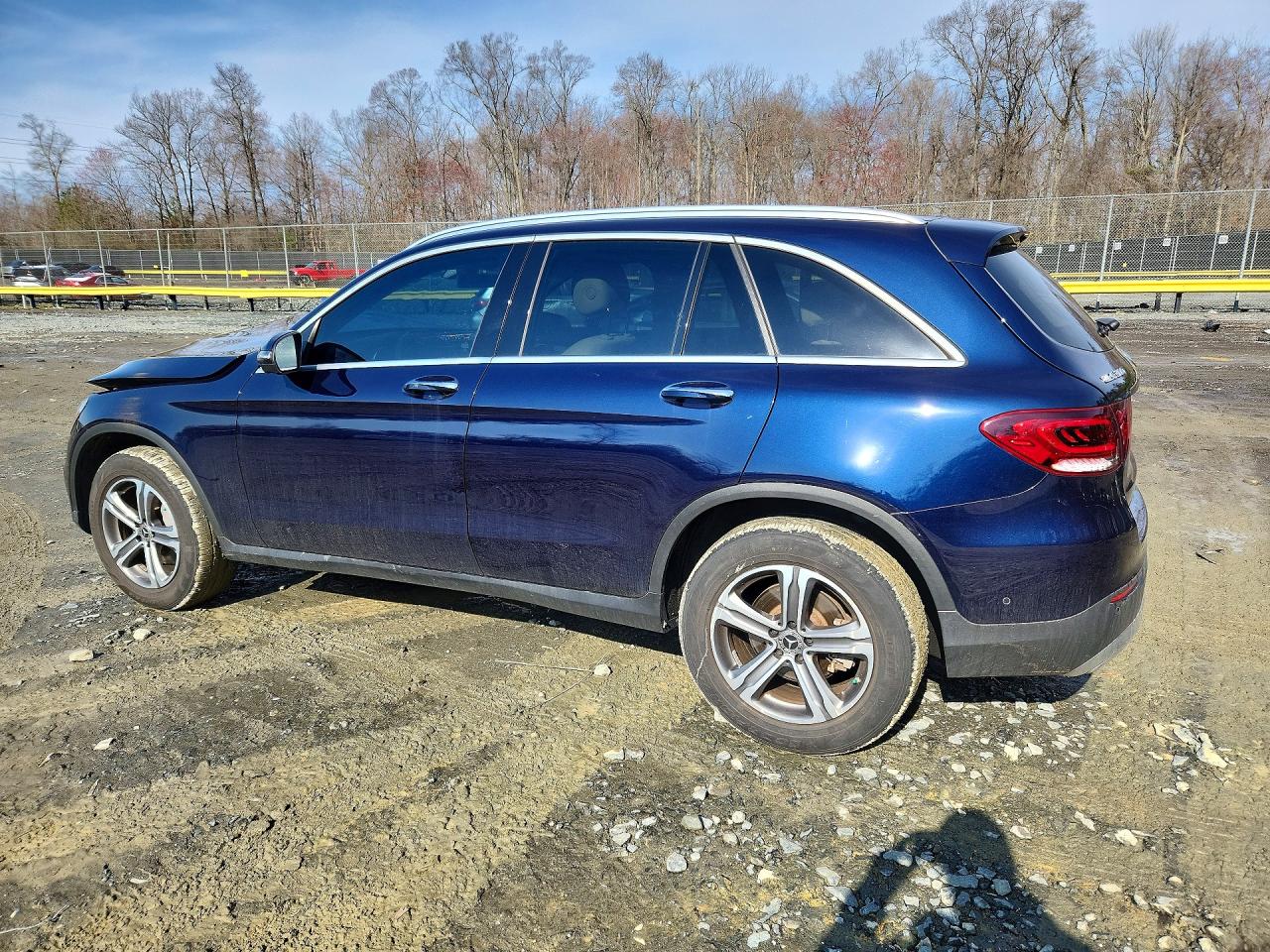 2020 MERCEDES-BENZ GLC 300 4MATIC photo 2