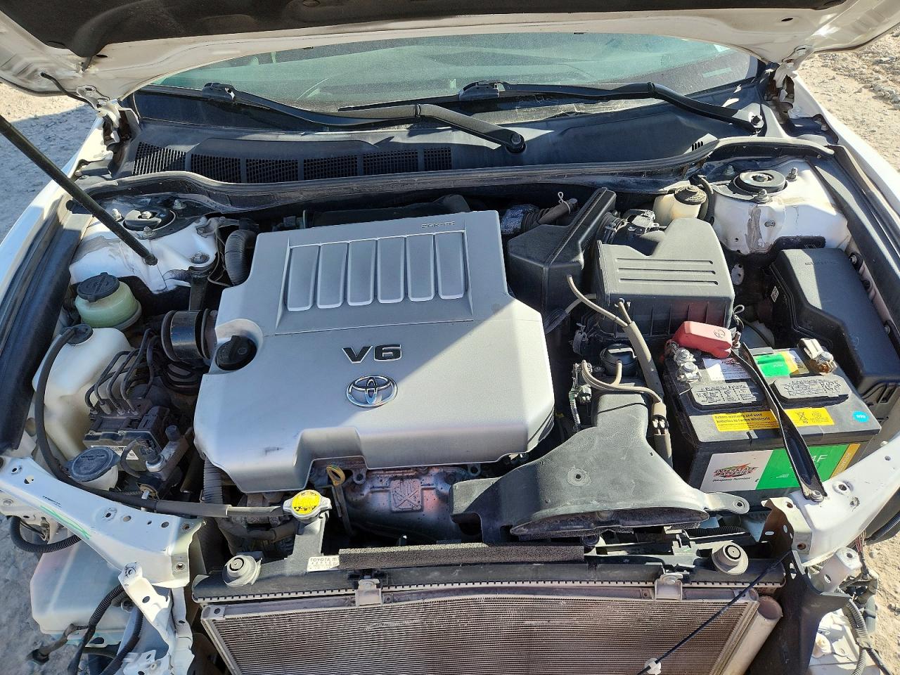 2011 TOYOTA CAMRY SE V6 photo 21