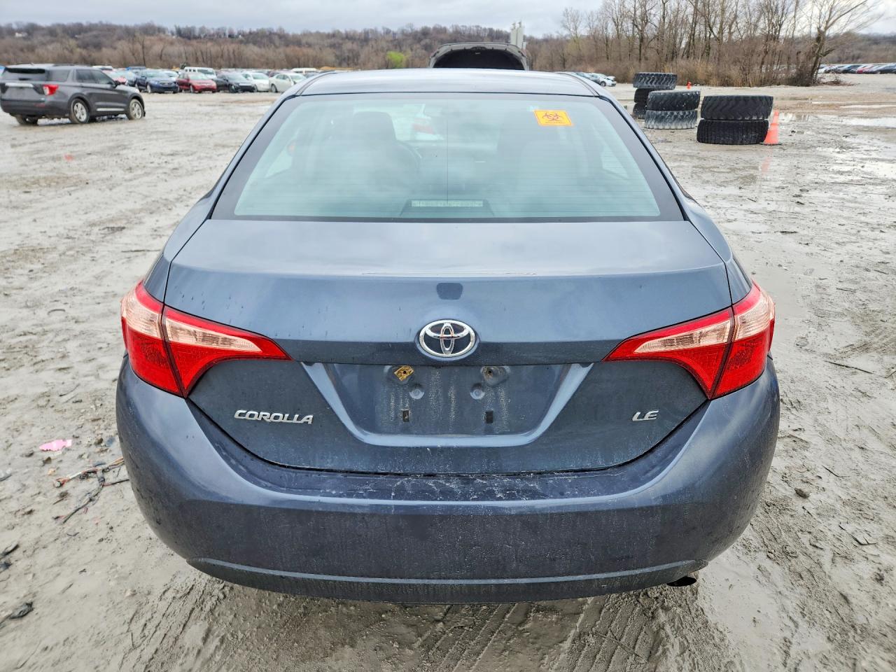 2017 TOYOTA COROLLA LE photo 16
