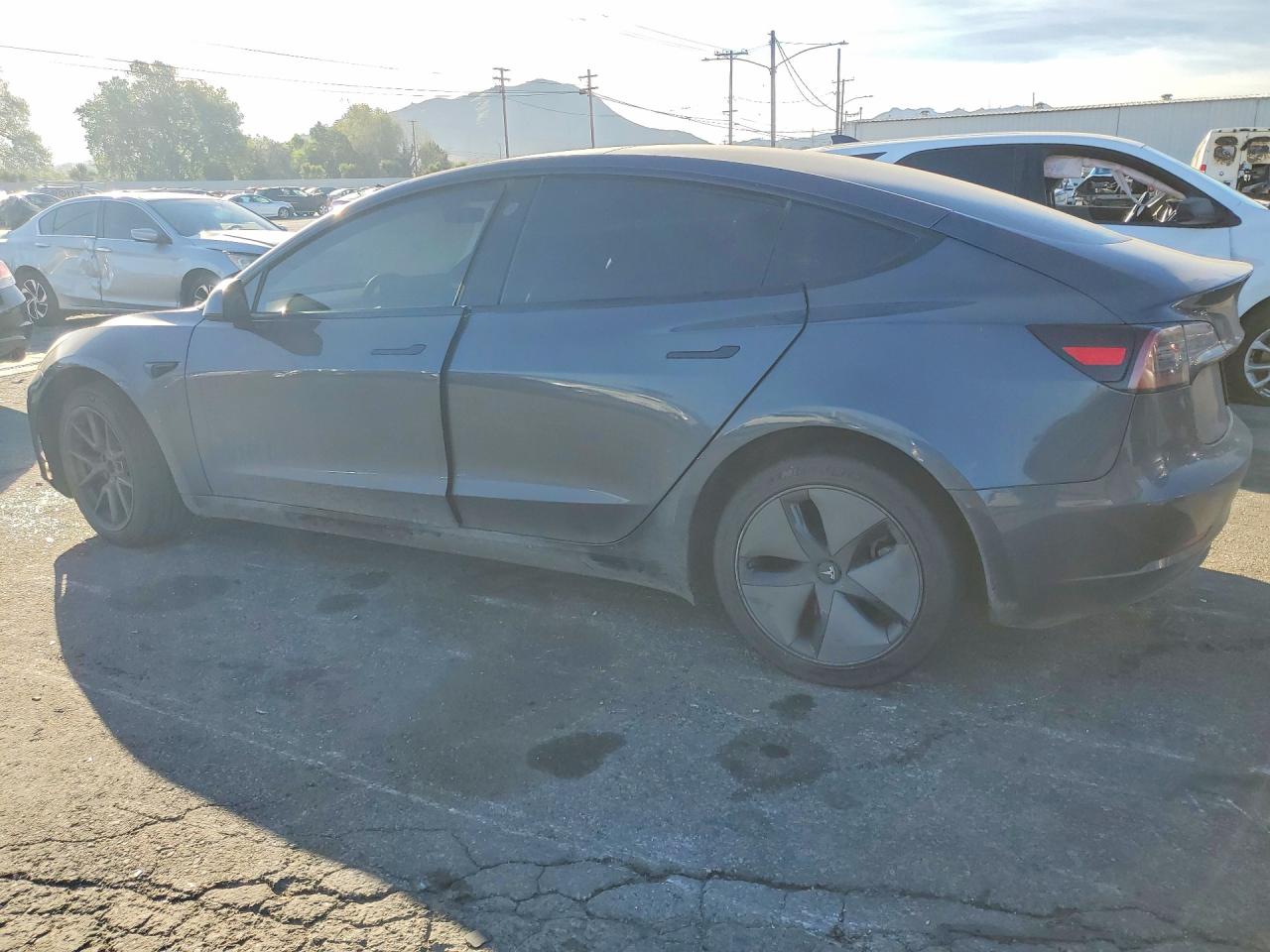 2023 TESLA MODEL 3 photo 3